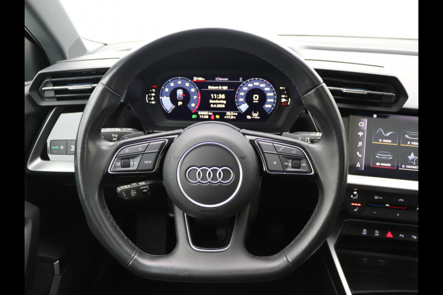 Audi A3 Sportback 35 TFSI S-Line Pano, B&O, LED, Keyless, Stoelverwarming