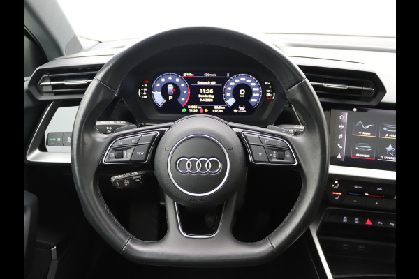 Audi A3 Sportback 35 TFSI S-Line Pano, B&O, LED, Keyless, Stoelverwarming
