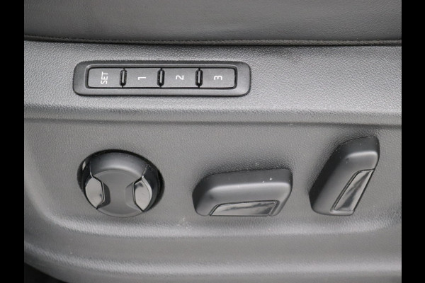 Škoda Kodiaq 1.5 TSI Sportline Business 7p. Pano, Trekhaak, Canton, Camera