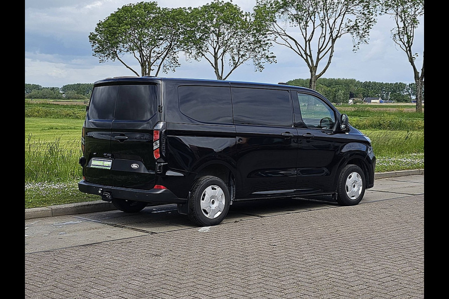 Ford Transit Custom 320 2.0 TDCI L1H1 L1H1 Navi Trekhaak Airco ACC Dodehoeksensor 150Pk Euro6 BPM-Vrij