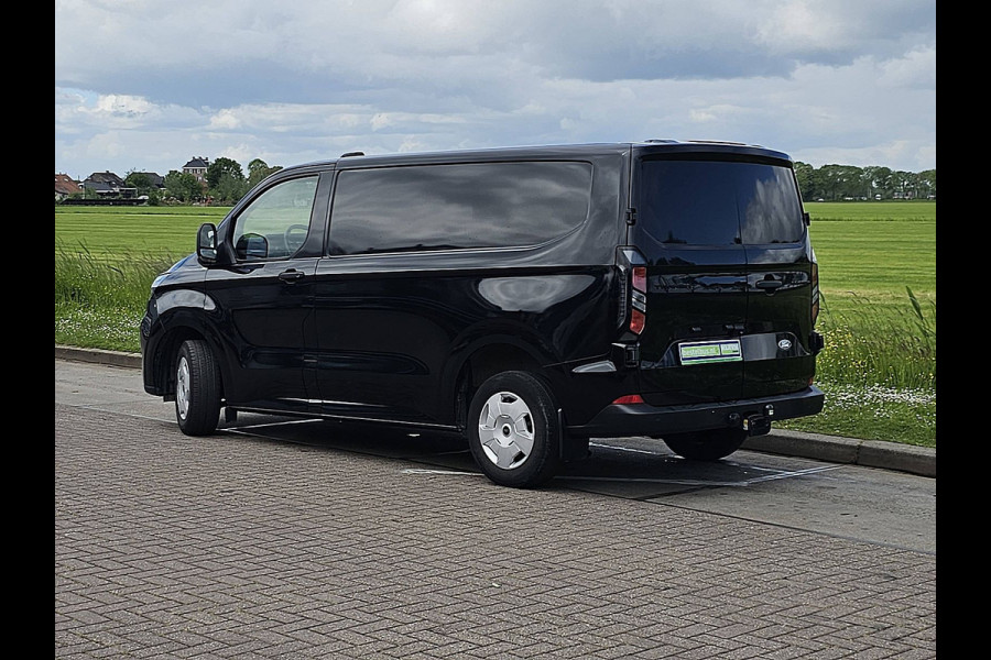 Ford Transit Custom 320 2.0 TDCI L1H1 L1H1 Navi Trekhaak Airco ACC Dodehoeksensor 150Pk Euro6 BPM-Vrij