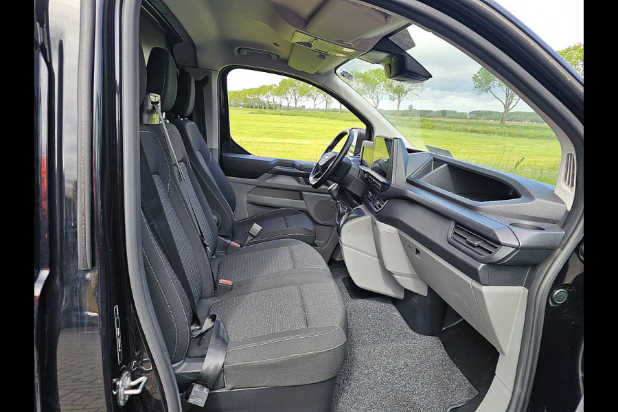 Ford Transit Custom 320 2.0 TDCI L1H1 L1H1 Navi Trekhaak Airco ACC Dodehoeksensor 150Pk Euro6 BPM-Vrij