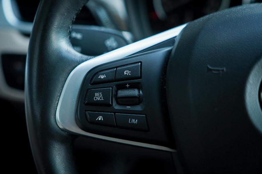 BMW X1 xDrive25e High Executive Edition / Pano / Leder / Harman Kardon / Camera / Adaptive Cruise