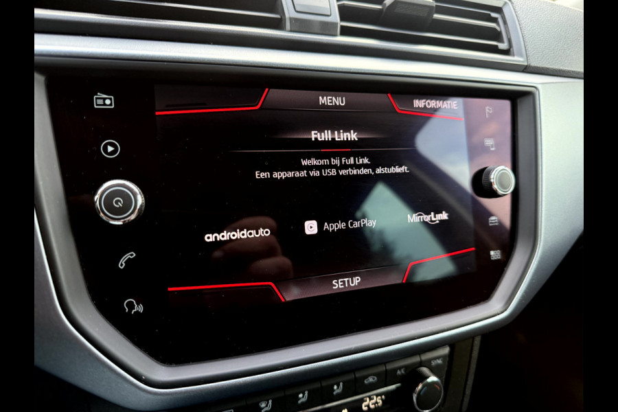 Seat Arona 1.0 TSI Style Business Intense Trekhaak, Camera