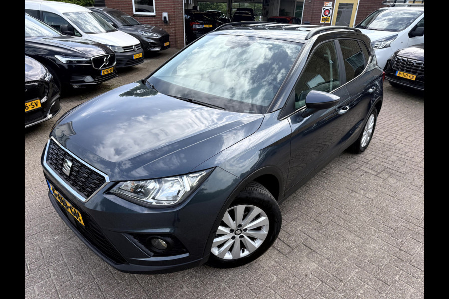 Seat Arona 1.0 TSI Style Business Intense Trekhaak, Camera