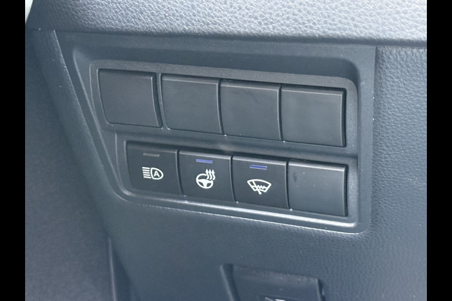 Toyota Yaris Cross 1.5 Hybrid Team D | ACC | CarPlay | Camera | Keyless | 17 inch