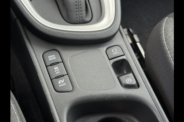 Toyota Yaris Cross 1.5 Hybrid Team D | ACC | CarPlay | Camera | Keyless | 17 inch