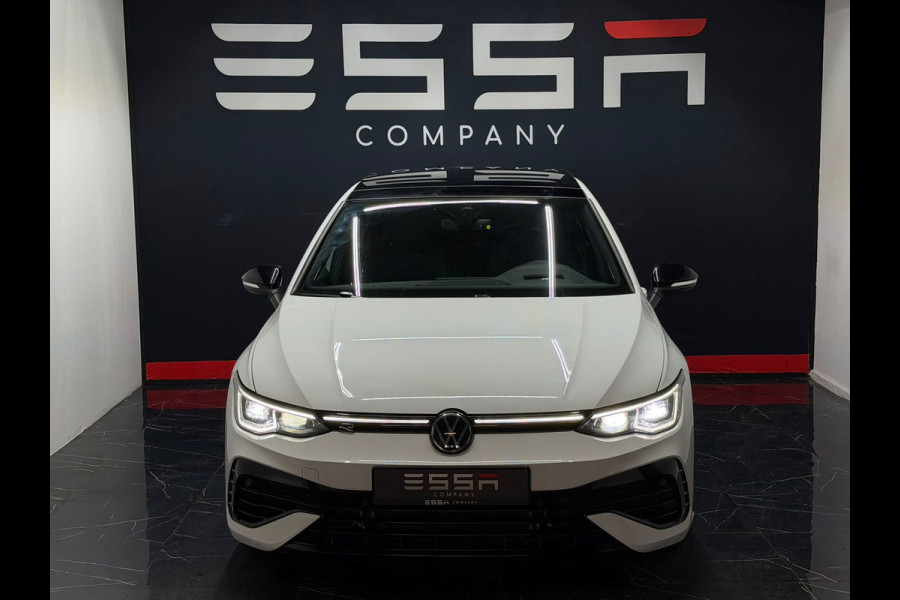 Volkswagen Golf 2.0 TSI R 4Motion Pano Akra Memory HUD H&K Full Option