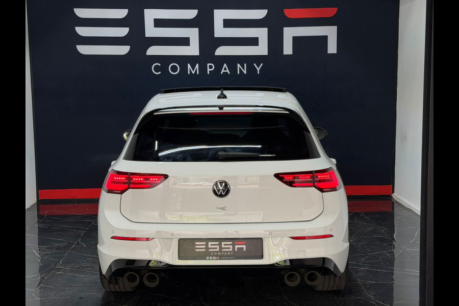 Volkswagen Golf 2.0 TSI R 4Motion Pano Akra Memory HUD H&K Full Option