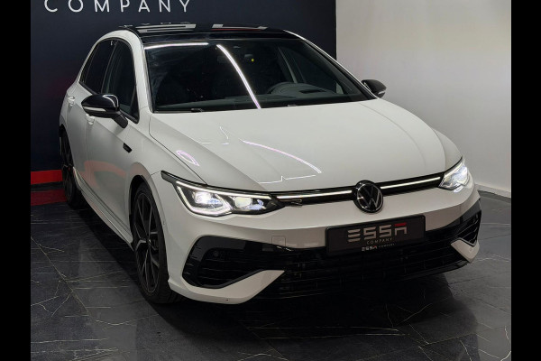Volkswagen Golf 2.0 TSI R 4Motion Pano Akra Memory HUD H&K Full Option