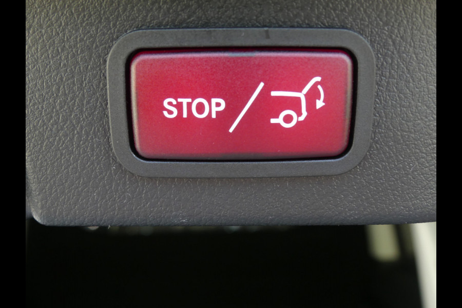 Mercedes-Benz V-Klasse 250d Lang Dubbel Cabine AMG LED/LEER/Trekhaak Elek deuren