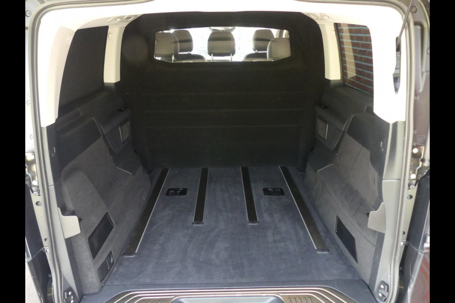 Mercedes-Benz V-Klasse 250d Lang Dubbel Cabine AMG LED/LEER/Trekhaak Elek deuren