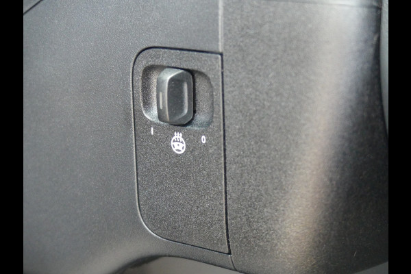 Mercedes-Benz V-Klasse 250d Lang Dubbel Cabine AMG LED/LEER/Trekhaak Elek deuren