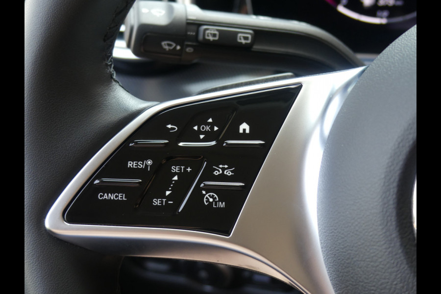 Mercedes-Benz V-Klasse 250d Lang Dubbel Cabine AMG LED/LEER/Trekhaak Elek deuren
