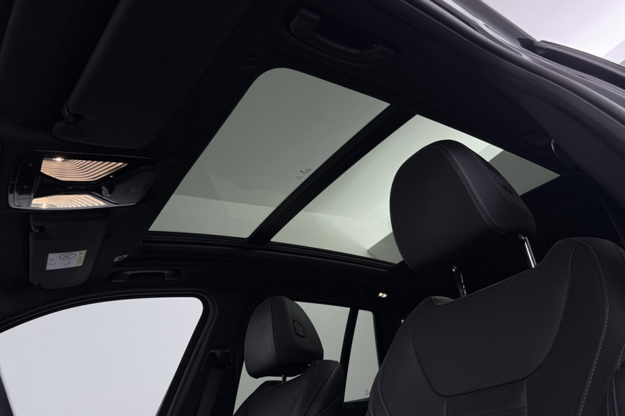 BMW iX3 High Executive 80 kWh M-pakket 98% SoH (1e eigenaar, NL-auto, Dealer OnderH, Panoramadak, Navi Pro, Leder, StoelV, Etc)
