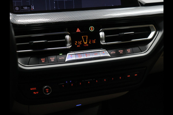 BMW 2 Serie Gran Coupé 218i M Sport [APPLE CARPLAY, ANDROID, CAMERA, CRUISE CONTROL, DIGITAL DASH, PDC V+A, VOL LEDER, NAVIGATIE, NIEUWSTAAT]