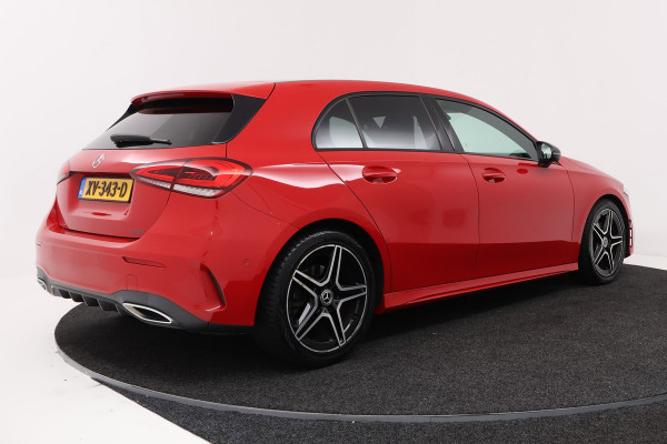 Mercedes-Benz A-Klasse 200 Business Solution AMG Night Pakket (NL-auto, Goed OndH, Camera, Navi, StoelV, PDC V+A, Etc)