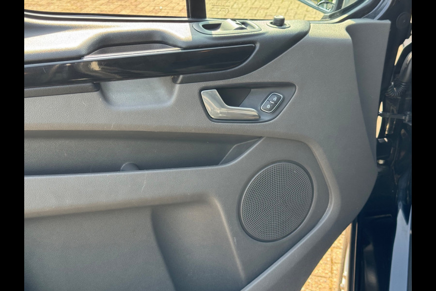 Ford Transit Custom 300 20 TDCI L2H1 Limited DC 2021 AUT BTW
