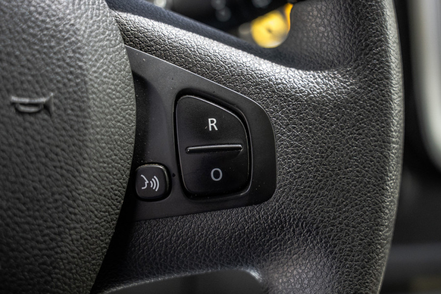Renault Trafic Passenger **1.6 dCi 9-Pers L2H1 | Incl. BPM, BTW vrij | R-Link | Navi | Airco | Cruise | PDC | MF Stuur | Start / Stop**