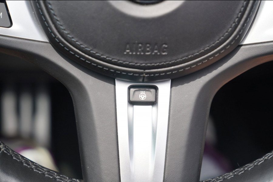 BMW 4 Serie Cabrio 430i High Executive |Sanremo green | LaserLED | Stoelkoeling | Camera | Nekverwarming | Carbon