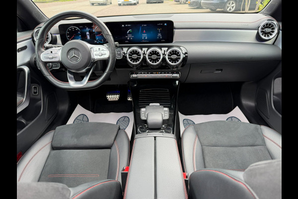 Mercedes-Benz CLA-Klasse Shooting Brake 200 AMG Line l PANO l XENON