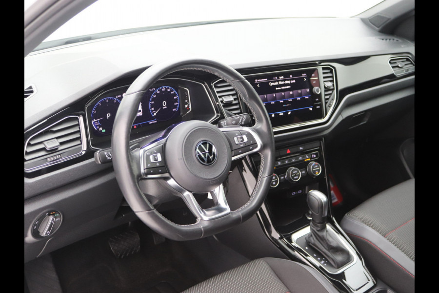 Volkswagen T-Roc 1.5 TSI Sport Pano, Trekhaak, Camera, Stoelverwarming