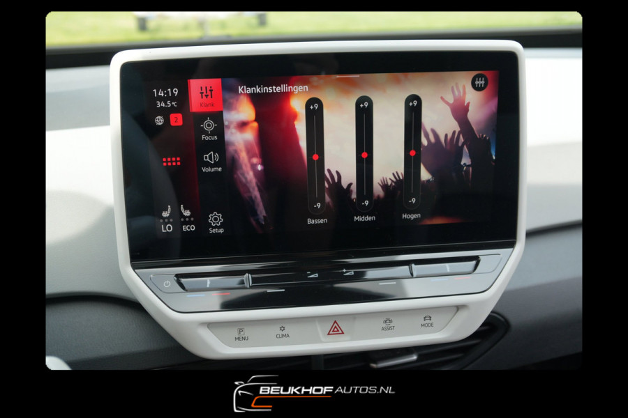 Volkswagen ID.3 First Plus 58 kWh Cam Adapt Cruise Soh 93.7%