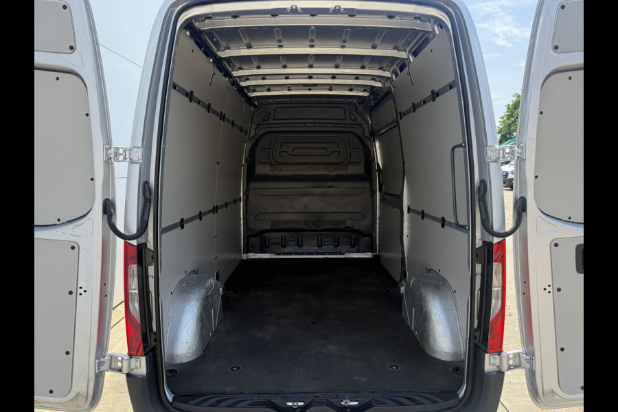 Mercedes-Benz Sprinter 215 1.9 CDI Automaat L2H2 Climate Control Camera Carplay Parkeersensoren v+a