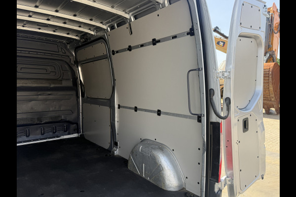 Mercedes-Benz Sprinter 215 1.9 CDI Automaat L2H2 Climate Control Camera Carplay Parkeersensoren v+a
