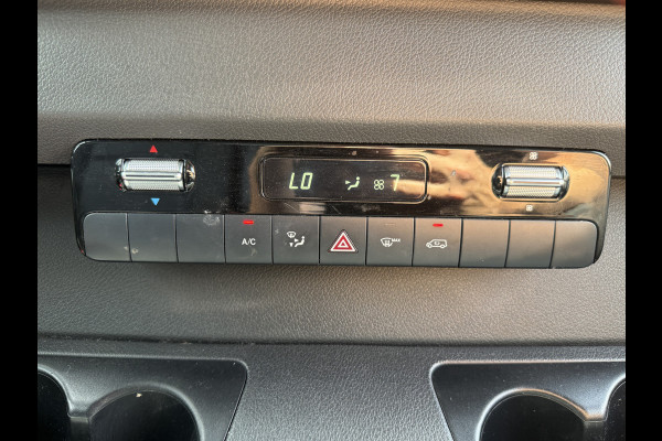 Mercedes-Benz Sprinter 215 1.9 CDI Automaat L2H2 Climate Control Camera Carplay Parkeersensoren v+a