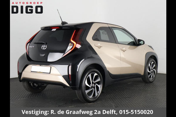 Toyota Aygo X 1.0 VVT-i S-CVT Pulse Automaat | Stoelverwarming | Apple Carplay & AndroidAUTO | Camera | Privacy Glass |