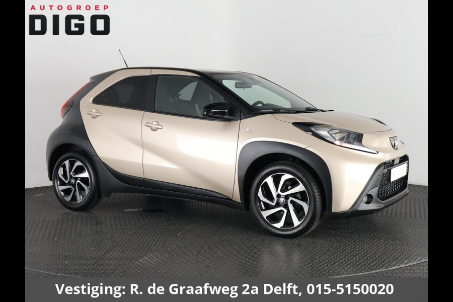 Toyota Aygo X 1.0 VVT-i S-CVT Pulse Automaat | Stoelverwarming | Apple Carplay & AndroidAUTO | Camera | Privacy Glass |