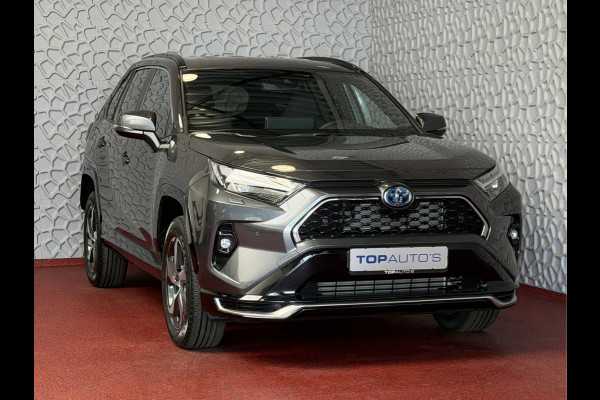 Toyota RAV4 2.5 PHEV AWD 306PK | ☑️ Nieuwe auto ☑️ | 0 km 1500KG trekgew. | HUD | Camera | LED | Elek. klep | STUUR/STOELVERW. V+A PHEV PLUG IN