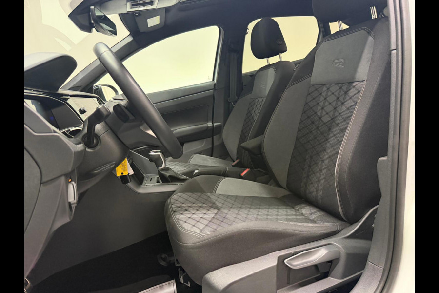 Volkswagen Taigo 1.0 TSI R-Line Pano CarPlay IQ Light