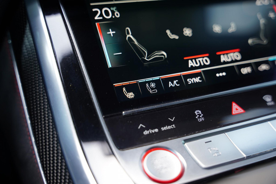 Audi RSQ8 4.0 TFSI Quattro / Sport Uitlaat / Panoramadak / B&O