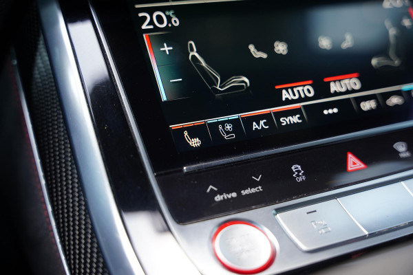 Audi RSQ8 4.0 TFSI Quattro / Sport Uitlaat / Panoramadak / B&O