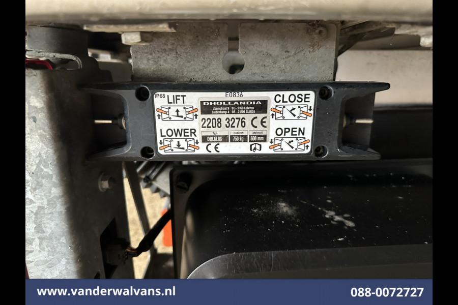 Ford Transit 2.0 TDCI 160pk Bakwagen Laadklep Euro6 Airco | Cruisecontrol | Verwarmde voorruit Bijrijdersbank