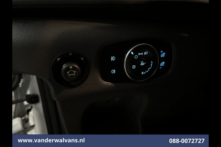 Ford Transit 2.0 TDCI 160pk Bakwagen Laadklep Euro6 Airco | Cruisecontrol | Verwarmde voorruit Bijrijdersbank