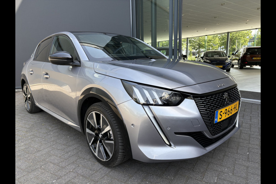 Peugeot e-208 EV GT Pack 50 kWh Achteruitrijcamera - Apple carplay - Airco - Parkeersensoren - Navigatie - Licht metalen velgen 17 inch - Bluetooth - Led verlichting - Dodehoek detectie - keyless start/ entry - Extra getint - Elektrische ramen - Radio - Stuur leder - Stuur multifunctioneel - Cruise control
