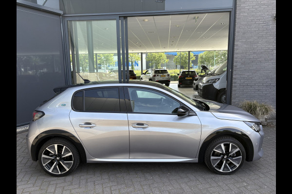 Peugeot e-208 EV GT Pack 50 kWh Achteruitrijcamera - Apple carplay - Airco - Parkeersensoren - Navigatie - Licht metalen velgen 17 inch - Bluetooth - Led verlichting - Dodehoek detectie - keyless start/ entry - Extra getint - Elektrische ramen - Radio - Stuur leder - Stuur multifunctioneel - Cruise control