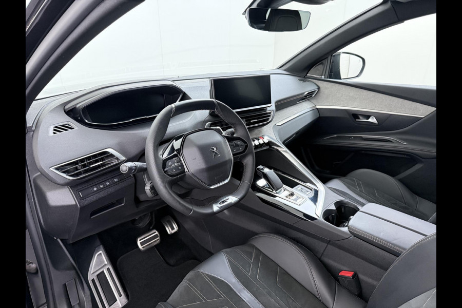 Peugeot 3008 1.6 HYbrid 225 GT PHEV | BLACK PACK | 19 INCH | ELEKTRISCHE KOFFERBAK | FOCAL AUDIO | ACHTERUITRIJCAMERA MET 180° VIEW | STOELVERWARMING | ALCANTARA | RIJKLAAR GELEVERD MET 12 MND BOVAG GARANTIE |