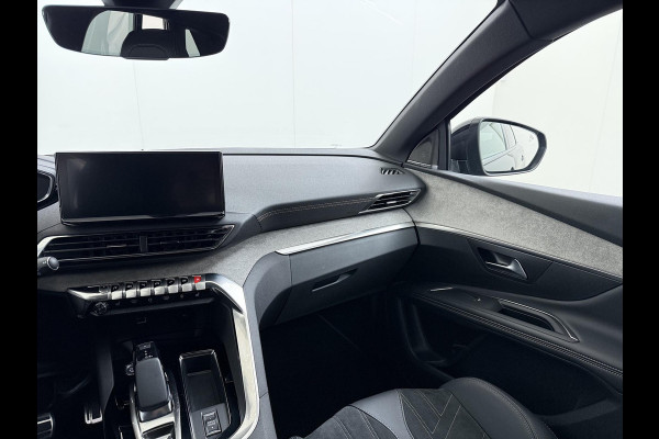 Peugeot 3008 1.6 HYbrid 225 GT PHEV | BLACK PACK | 19 INCH | ELEKTRISCHE KOFFERBAK | FOCAL AUDIO | ACHTERUITRIJCAMERA MET 180° VIEW | STOELVERWARMING | ALCANTARA | RIJKLAAR GELEVERD MET 12 MND BOVAG GARANTIE |