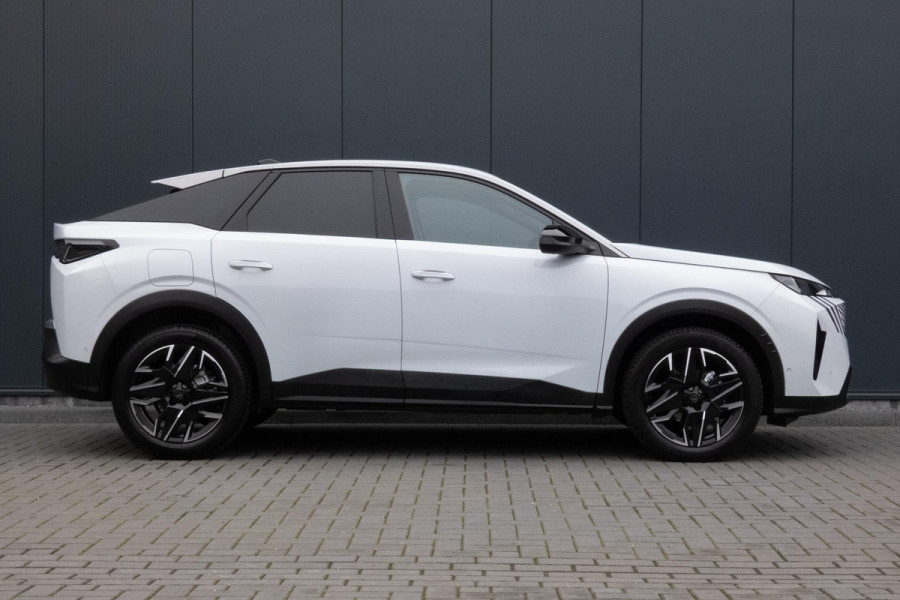 Peugeot 3008 1.2 Hybrid 136 GT | STOELVERWARMING | ACC | STUURWIELVERWARMING | CAMERA | SFEERVERLICHTING