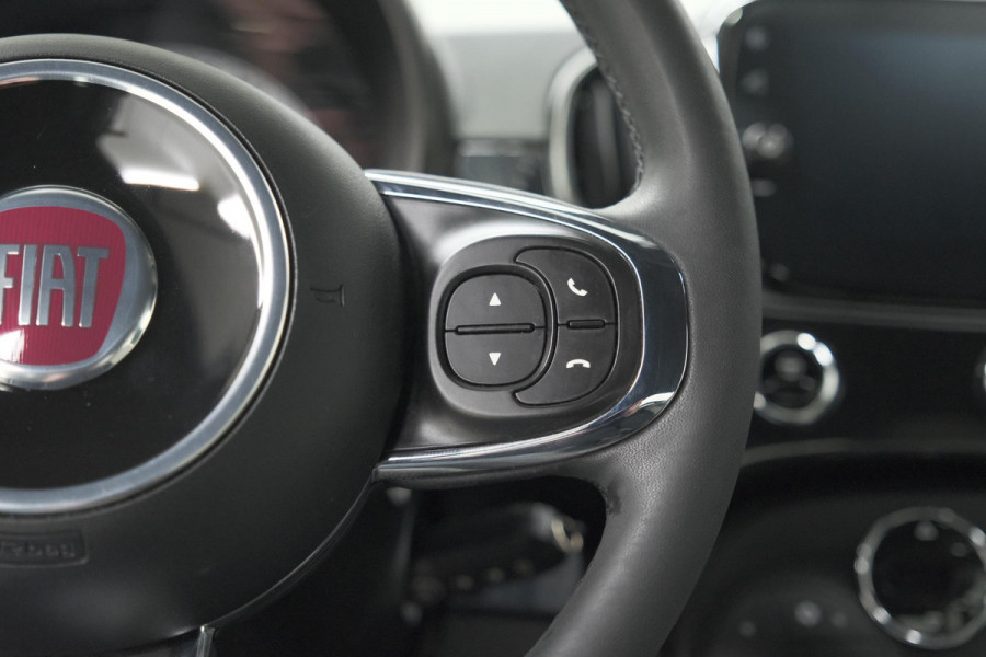 Fiat 500 1.0 Hybrid Dolcevita Apple Carplay | Parkeersensoren | Climate Control