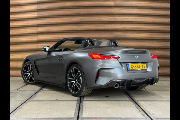 BMW Z4 Roadster SDrive30i High Ex. Edition | VOL! | M-Sport | Frozen Grey | H/K Sound | HUD | Adaptief M | Maxton| Leder/Alcantara