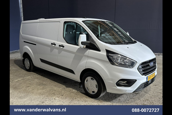 Ford Transit Custom 2.0 TDCI 130pk L2H1 Euro6 Airco | Camera | 2800kg Trekhaak | LED | Android Auto Cruisecontrol, Verwarmde voorruit, Stoelverwarming, Parkeersensoren, Bijrijdersbank