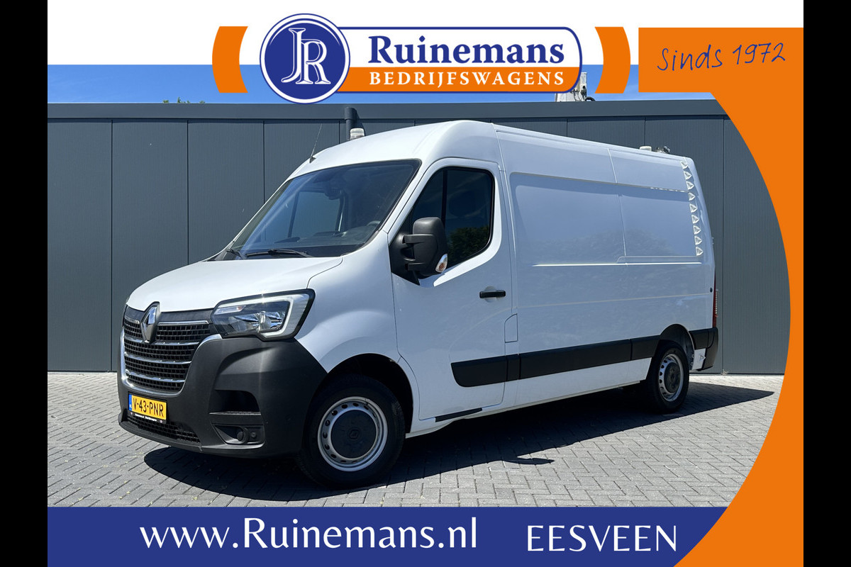 Renault Master 2.3 dCi 150 PK / L2H2 / TREKHAAK / CAMERA / AIRCO / CRUISE / 2.500 KG AHG