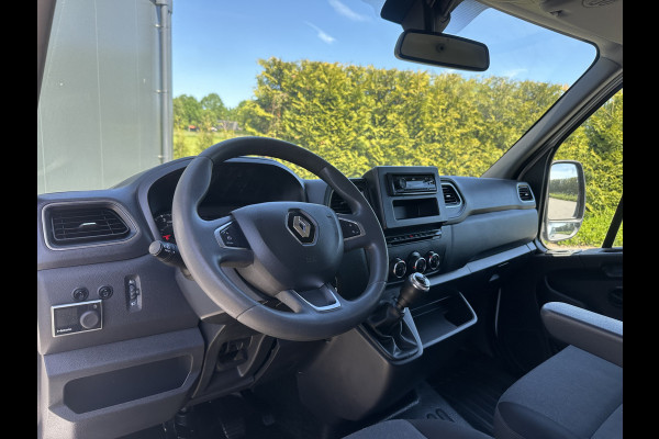 Renault Master 2.3 dCi 150 PK / L2H2 / TREKHAAK / CAMERA / AIRCO / CRUISE / 2.500 KG AHG