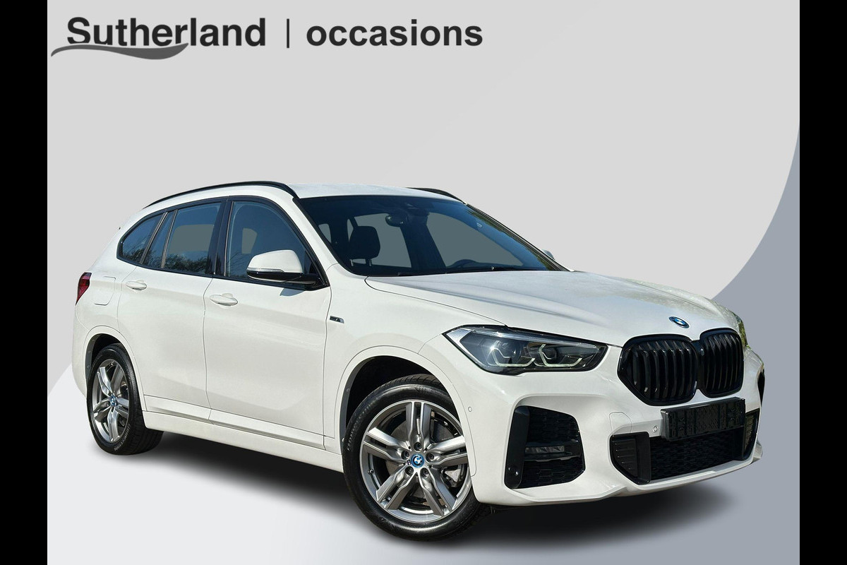 BMW X1 xDrive25e M Sport | M pakket | Afneembare Trekhaak | Sportstoelen |  Stoelverwarming | Elek. verstelbare stoel met geheugen | Elektrische achterklep | Driving Assistant Plus