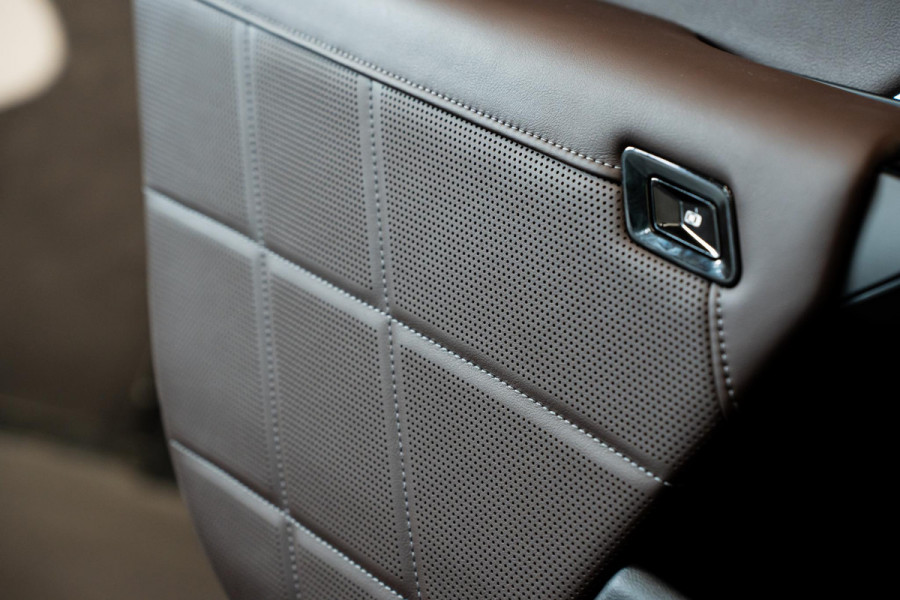 BMW 7 Serie 750e xDrive *M-Sport Pro / Panorama Sky Lounge / Bowers & Wilkins / Stoelventilatie & Massage / Head-Up Display*